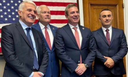 Gjiknuri vizitë në Washington, takime me kongresmenë amerikanë