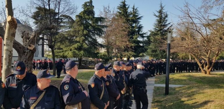 Nesër protesta e opozitës/ FNSH, RENEA, Shqiponjat dhe Garda në gatishmëri, zbulohen masat e Policisë, ja rrugët e bllokuara