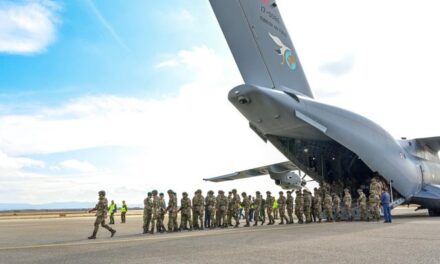 Trupat turke “zbarkojnë” në Kosovë, pjesë e misionit të KFOR