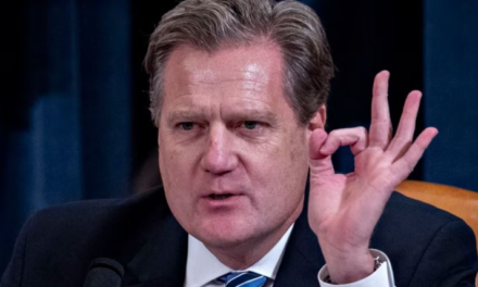 Zyrtarët amerikanë reagojnë pas alarmit të ligjvënësit për kërcënimin e sigurisë