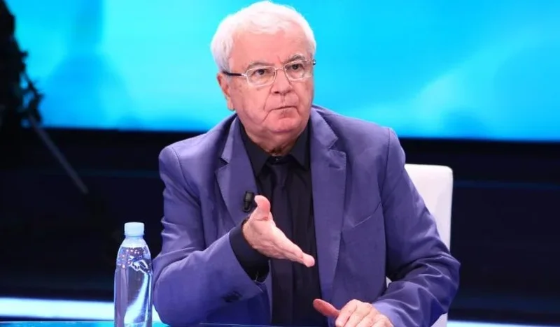 Kaosi në Kuvend, Ngjela: Frika nga ndjekja penale ka çuar opozitën në këtë situatë, duan të vijnë në pushtet me kryengritje