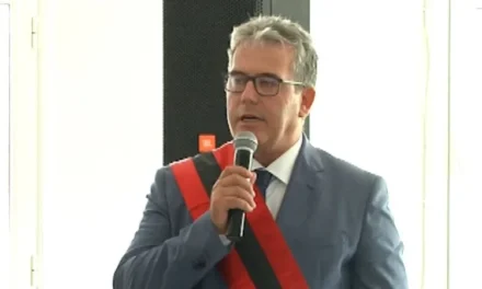 Jorgo Goro jep dorëheqjen:Himara është shumë e vogël për t’u bërë mollë sherri mes dy vendeve fqinje.