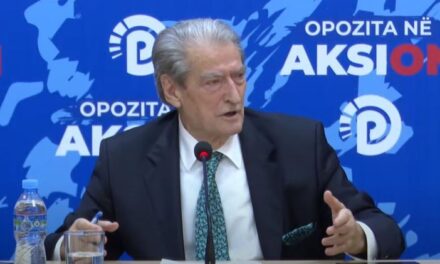 Gjyqi për Berishën në Londër, analisti: Përpjekja për të hequr non gratën do dështojë, hetimet e SPAK ‘fundosin’ mbrojtjen e ish-kryeministrit