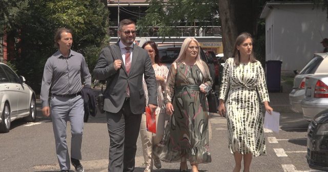 Hetimi i koncesioneve në shëndetësi, PS vizitë në Qendrën e Sterilizimit, opozita mblidhet e vetme