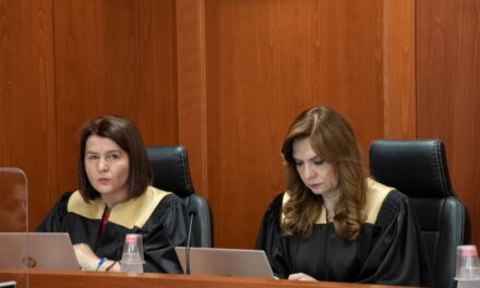 Kolegji urdhëron KPK-në që të kryejë vetingun e ish-gjyqtarit Besnik Maho