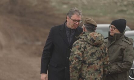 “Britanikët po përdorin një truk të ri”, Vuçiç zbulon se ia ka frikën Greqisë se mund të njohë Kosovën