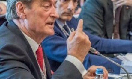 FOTO/Akuzon Ramën,  por Berisha  kryespiunin rumun e ka pasur në krah