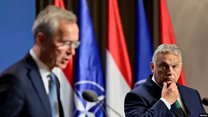 Stoltenberg: Hungaria u pajtua të mos e bllokojë mbështetjen e NATO-s për Ukrainën