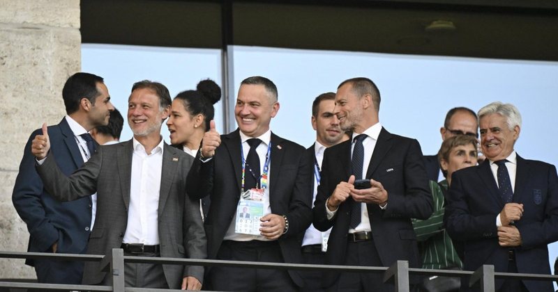 Mori djalin në avionin qeveritar për ndeshjen me Spanjën, nisin hetimet për kryeparlamentarin e Kroacisë