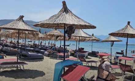 Kryetari i Shoqatës së Turizmit në Kosovë: Turistët nga Kosova po braktisin Shqipërinë, për Greqinë dhe Bullgarinë. Ja aryet