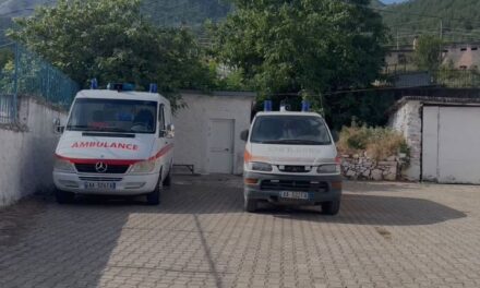 Shkon në 80 numri i personave të helmuar në Bulqizë, mjeku Kaja: Nuk është helmim nga ushqimi apo kontaminim i ujit të pijshëm