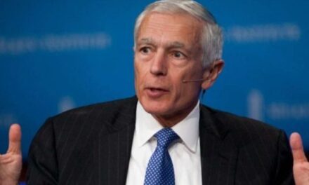 Ish-gjenerali i NATO-s: Dora e Rusisë ndihet në Ballkan, Vuçiç do bëjë atë që do Putini