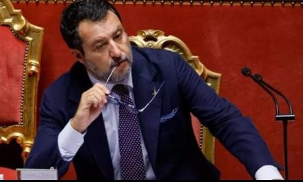 Itali/ ‘Mbajti peng emigrantët në det’ prokuroria e Palermos kërkon 6 vite dënim për Salvinin