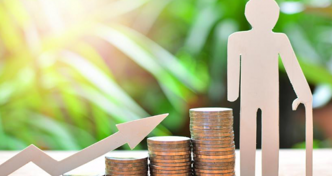 Popullsia e moshuar po “kërcënon” ekonominë, ky shtet do të rrisë moshën e pensioneve