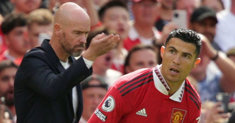 Cristiano kritikon trajnerin e United: “Tha gjëra që nuk thuhen…”
