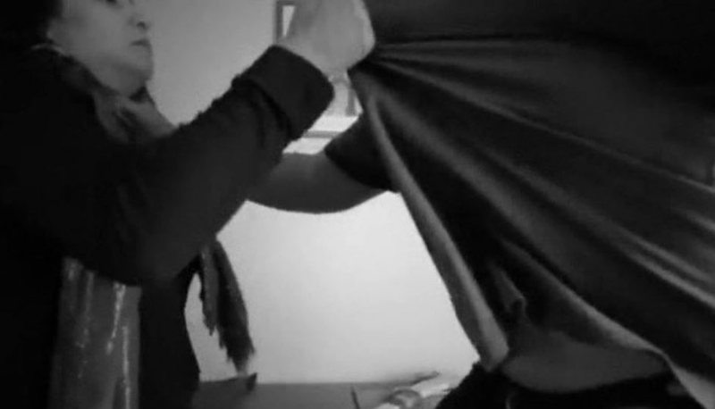 U dhunua nga djali dhe nusja, i moshuari: E tërhoqa denoncimin se e kam fëmijë, dhe nëse më vret…