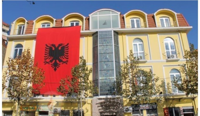 Plani për themelimin e mikroshtetit të Urdhrit Bektashi, reagon KMSH: Nismë e pakonsultuar, të shqetësuar për deklaratat ku përmendet “Islami modern”