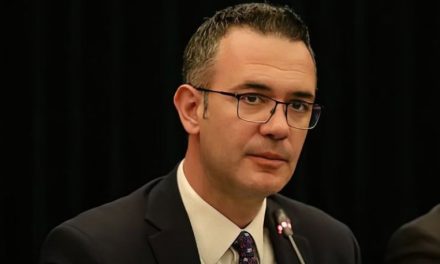 Ndarja para kohe nga jeta e Gerti Bogdanit, PD shpall të enjten ditë zie!