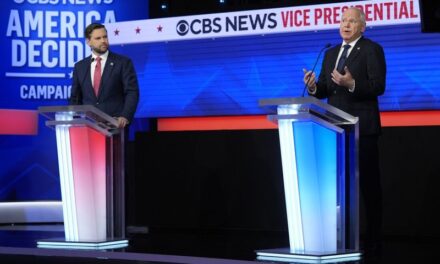 ‘Dorëzohet’ edhe CNN – Kush e fitoi debatin mes zëvendësit të Donald Trump dhe rivalit të tij demokrat Tim Walz