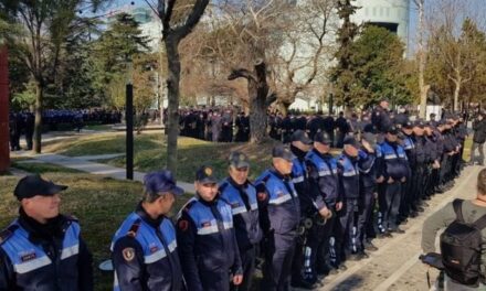 Protesta e opozitës nesër – Policia: Kush bllokon rrugët, do të përballet me pasoja