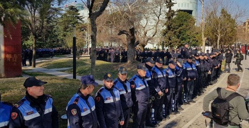 Protesta e opozitës nesër – Policia: Kush bllokon rrugët, do të përballet me pasoja