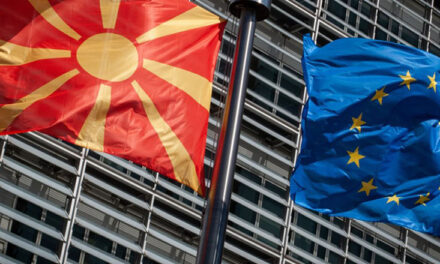 Maqedonia e Veriut: Reagimet ndaj shkëputjes së procesit të anëtarësimit të vendit në BE.