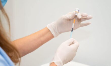 Vaksina kundër gripit/ Rama: Vaksinohuni, ofrohet falas