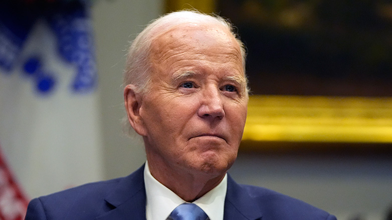 Biden: Sulmet ndaj objekteve të naftës të Iranit në konsultim