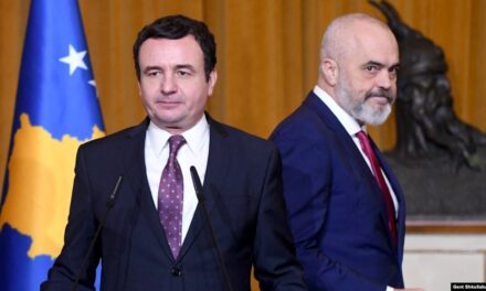 Raportet me Ramën?”/ Ja si përgjigjet Albin Kurti