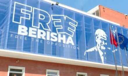 Zgjedhjet: Berisha rikthen Topallin, e emëron koordinatore për diasporën! Alizoti zëvendëson Salianjin në Elbasan