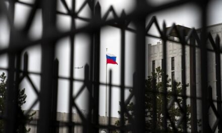 Rusia mohon ndërhyrjet në zgjedhjet presidenciale: Shpifje histerike nga mediat amerikane