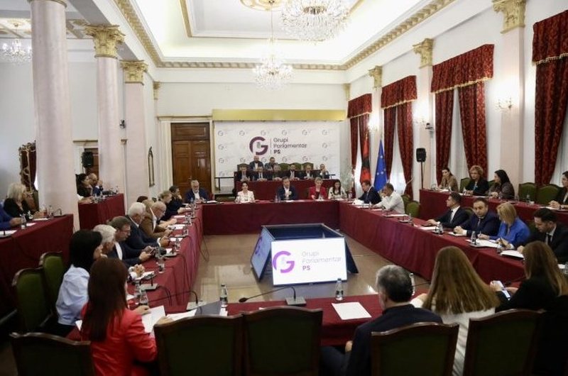 Mbledhja e Grupit Parlamentar të PS, zbardhen diskutimet