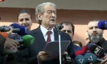 GJKKO e liroi nga ‘arresti shtëpiak’, Berisha në ekstazë: U kry dhe kjo punë, kam thyer rekord këtë vit