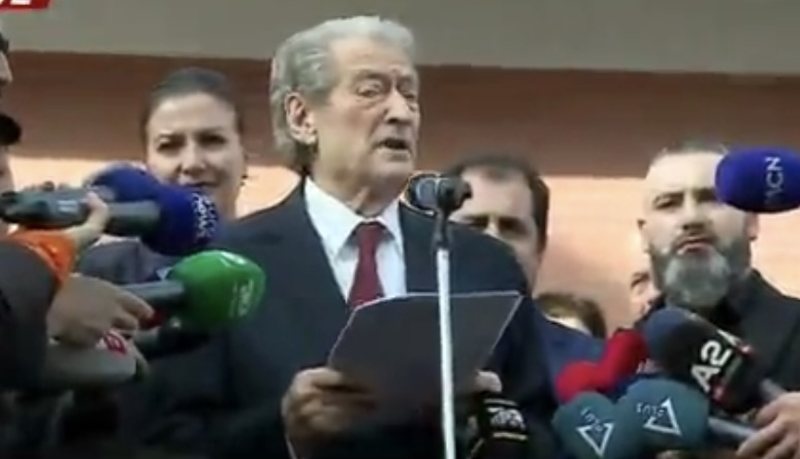 GJKKO e liroi nga ‘arresti shtëpiak’, Berisha në ekstazë: U kry dhe kjo punë, kam thyer rekord këtë vit