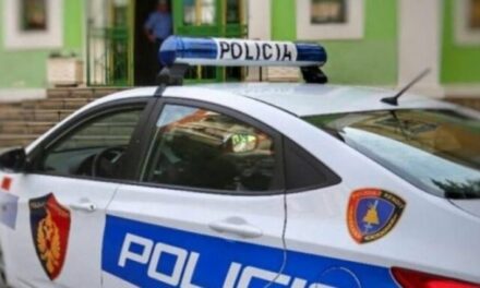 Lëvizte i armatosur, arrestohet 42-vjeçari në Tiranë