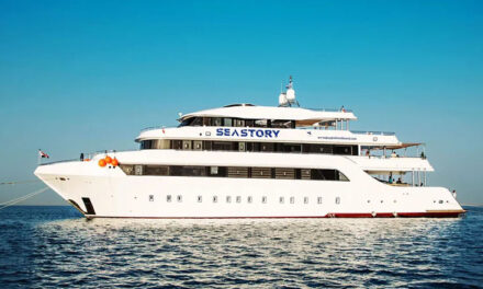 Një anije turistike mbytet në Detin e Kuq – Dhjetëra persona rezultojnë të zhdukur