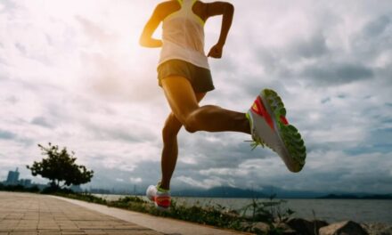 Dy arsye pse vrapimi na bën të ndihemi të lumtur