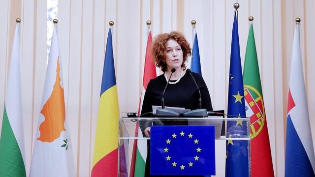 Mbyllja e TikTok, ish-ambasadorja e BE në Tiranë: Shqipëria po vepron përtej pritshmërive, nuk ka frikë