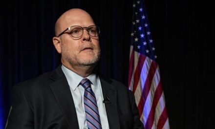 Hovenier: Agjentë të FBI-së janë angazhuar në hetimet pas sulmit në kanalin e Ibër-Lepencit