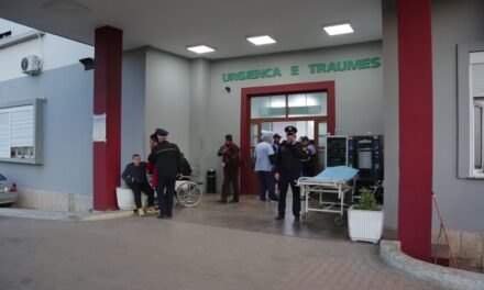 U rrëzua aksidentalisht te “Piramida”, humb jetën policja 22-vjeçare