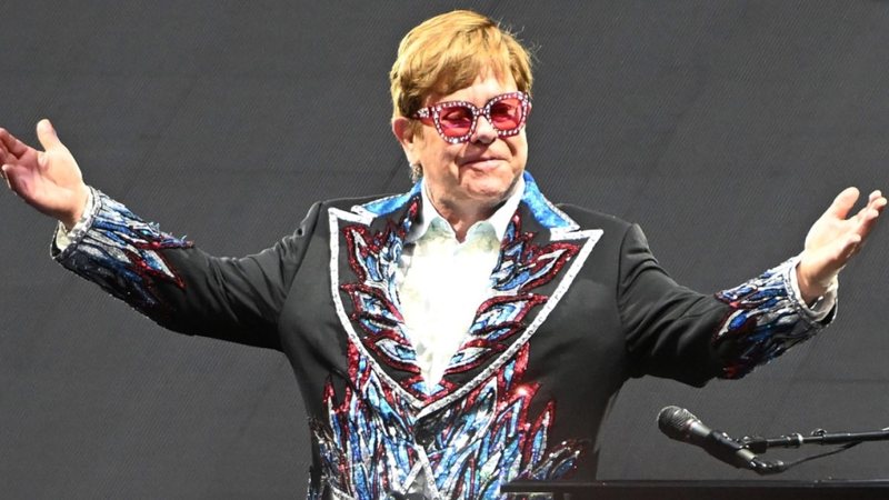 Elton John lë amanet mesazhin që do të jetë i gdhendur në gurin e varrit të tij