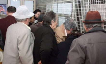 Rama publikon shifrat: Mbi 51 mijë pensionistë tërheqin bonusin