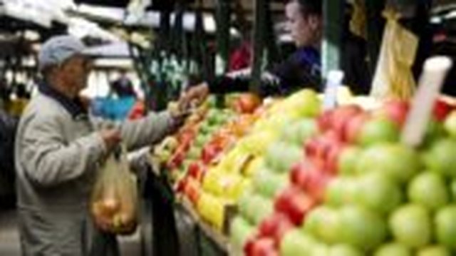 Çmimet: Sa janë rritur artikujt bazë në treg vëtëm për pak vite?