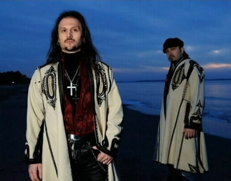 Gent Demaliaj – zëri i një brezi që guxoi të jetë i vërtetë!