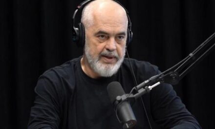 “Gjyqtarët i rritën pagat vetes, skandaloze”, Rama: Pavarësia e institucioneve, problem! Sa më shumë ua japim, aq më shumë bie në sy paaftësia për …