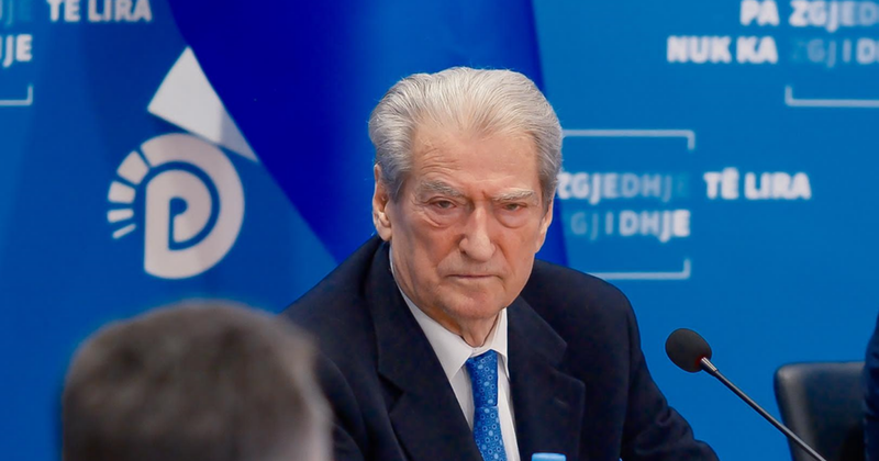 Shteti bektashi, revoltohet Berisha: Edi Rama, thikë pas shpine besimit mysliman