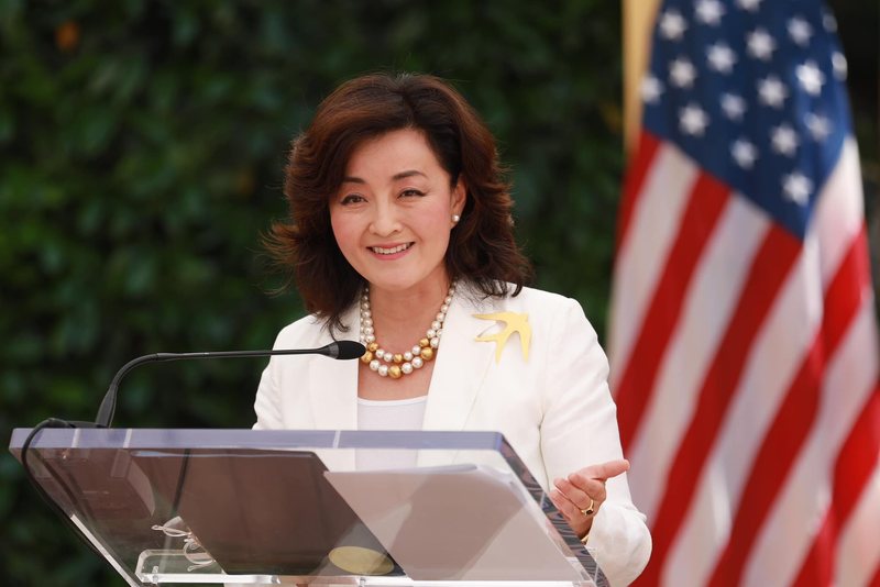 Avokati shqiptaro-amerikan hedh poshtë spekulimet: Yuri Kim vijon detyrën në DASH dhe nuk është nën hetim