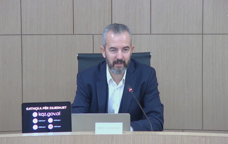 Zgjedhjet e 11 majit/ Vonesa në publikimin e listave të zgjedhësve, KQZ apel bashkive: Merrni masa për të përfunduar procesin brenda afatit ligjor