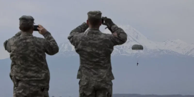 BILD shkruan se SHBA do tërheqë forcat e saj nga Kosova. Reagon KFOR