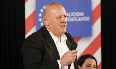 “S’do lejojmë ta shesësh sërish Shkodrën te Rama”, Xhevdet Amuli i përgjigjet Berishës: Doktor kujt ia kanë paguar 700 mijë euro dy nga kandidatët e tu në listën e mbyllur